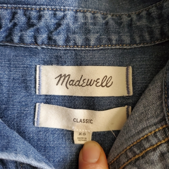 Madewell Denim Classic Ex-Boyfriend Shirt in Kylemore Wash Size XS - Picture 10 of 14